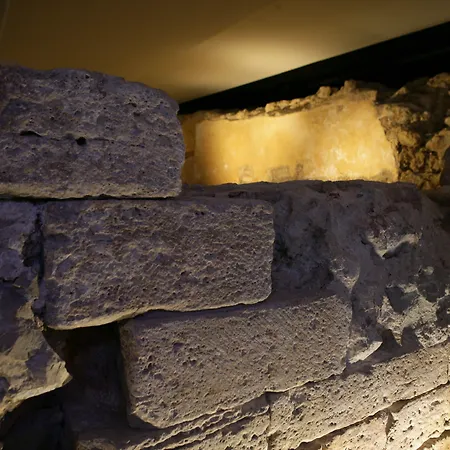 Corpo Santo Historical