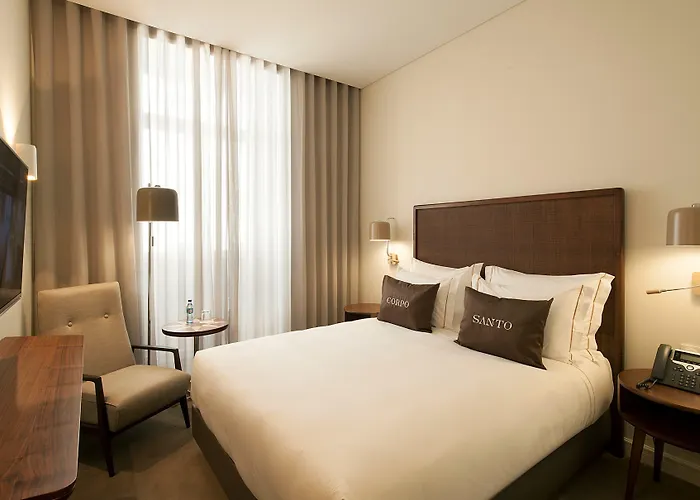 מלון Corpo Santo Historical 5*