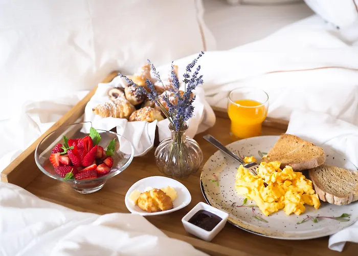 מלון Corpo Santo Historical 5*